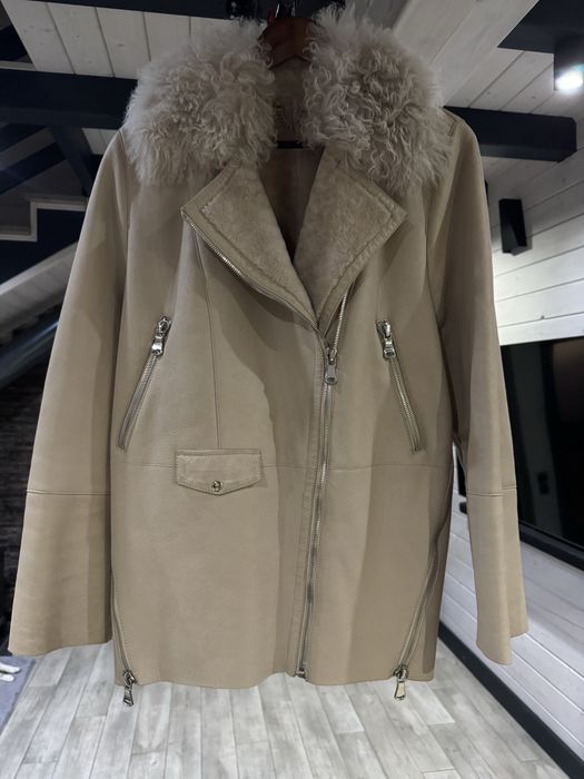 бежева дублянка-косуха з коміром із овчини