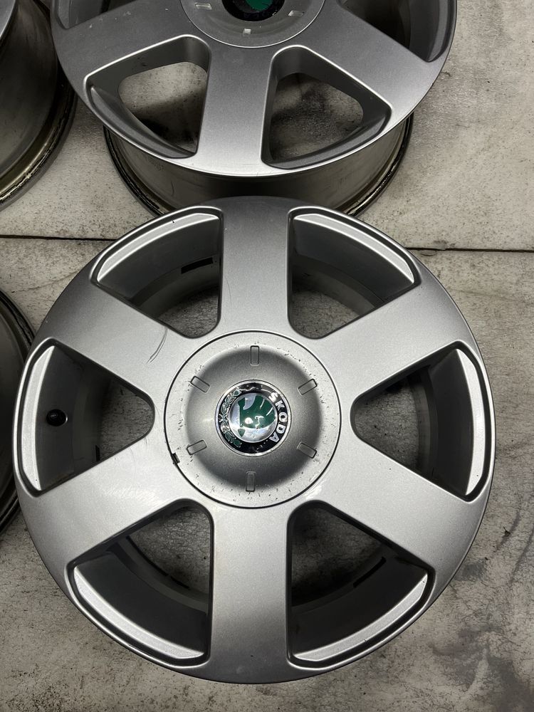 5x112 6,5j16 et50 felga aluminiowa skoda octavia super b