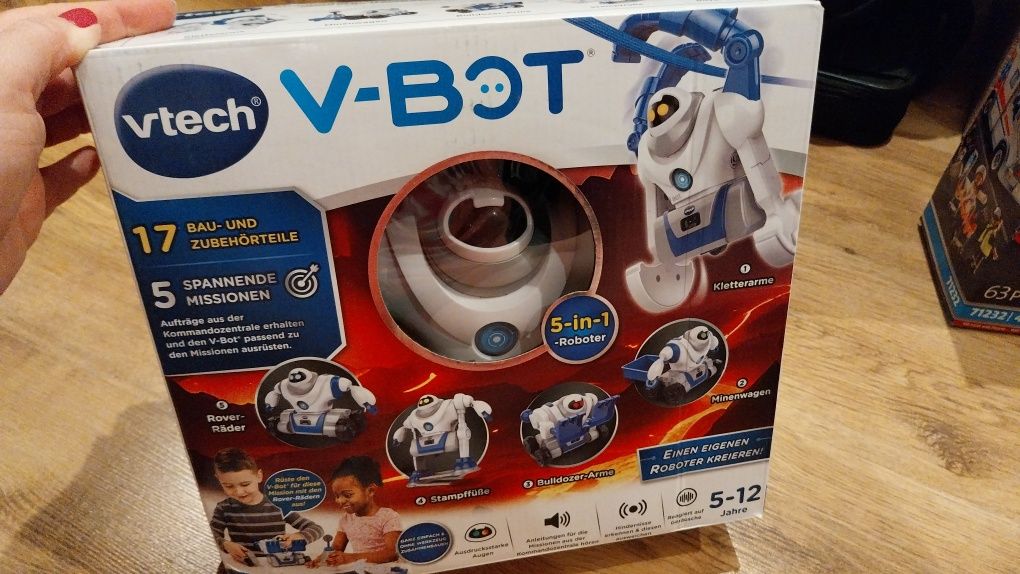 VTech NOWY ROBOT V-Bot 5 w 1 z silnikami i ekscytującymi misjami Nowy