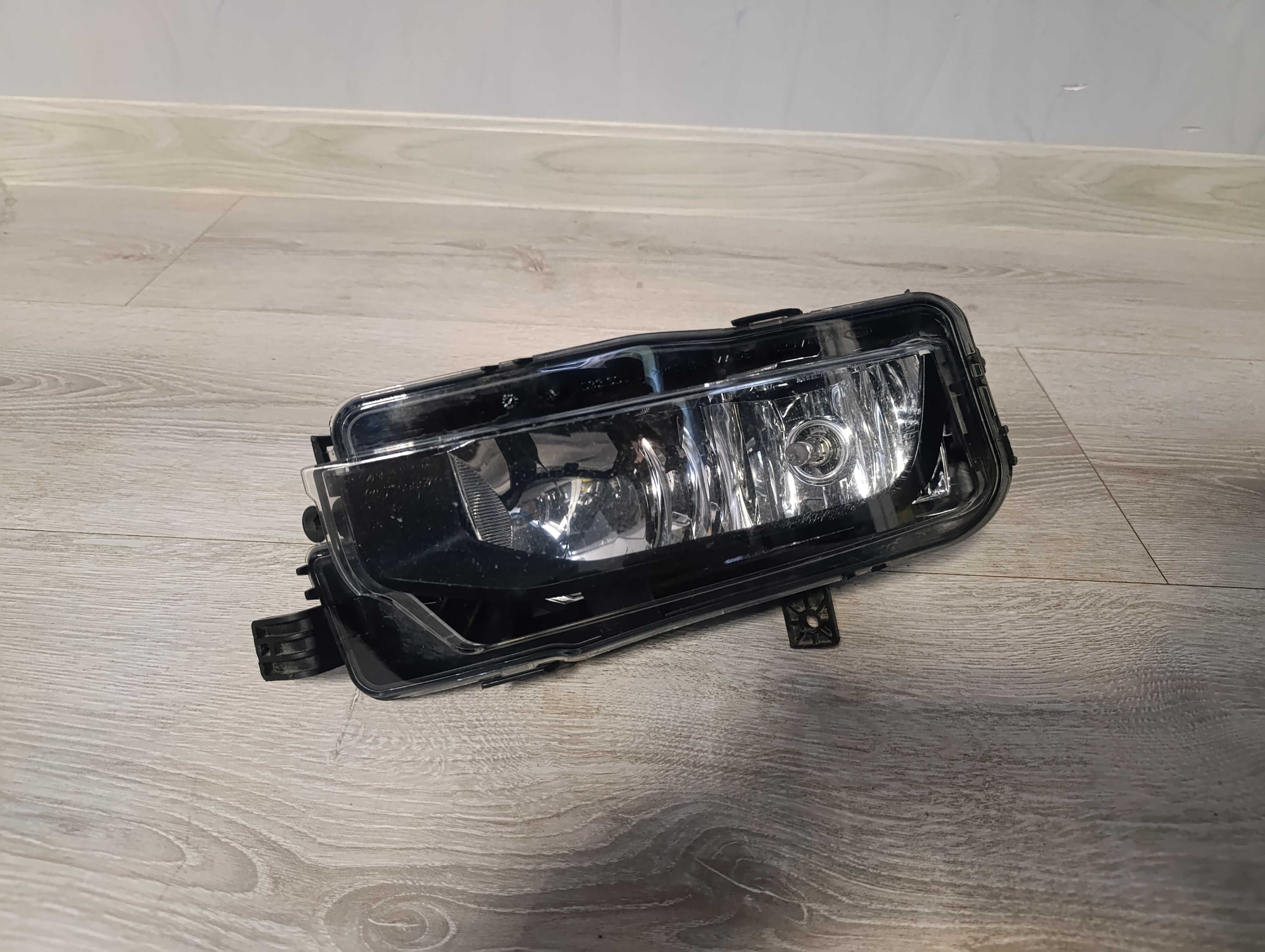 Halogen Lewy Vw Volkswagen T6