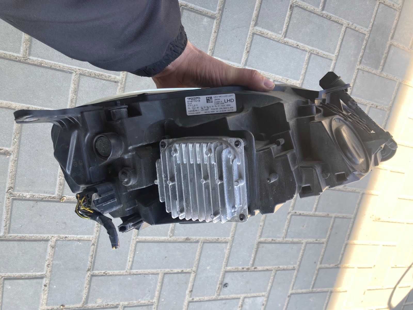 Volvo V40 II 2 LIFT Full LED LAMPA Lewy przod przednia EUROPA /wysylka