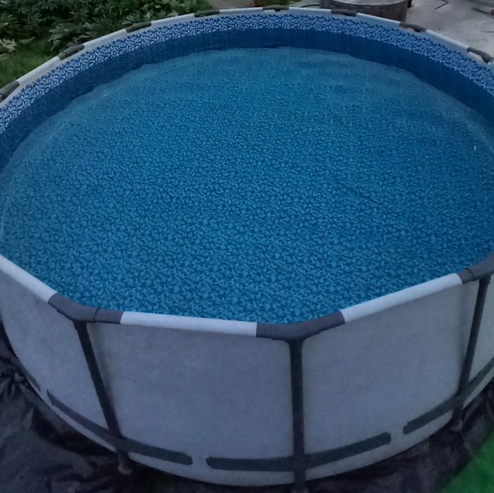 Vendo piscina  com 4.50 m