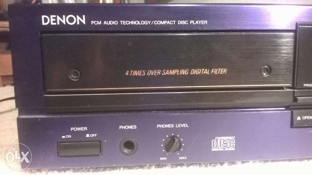 Stary kompakt Denon dcd-73m