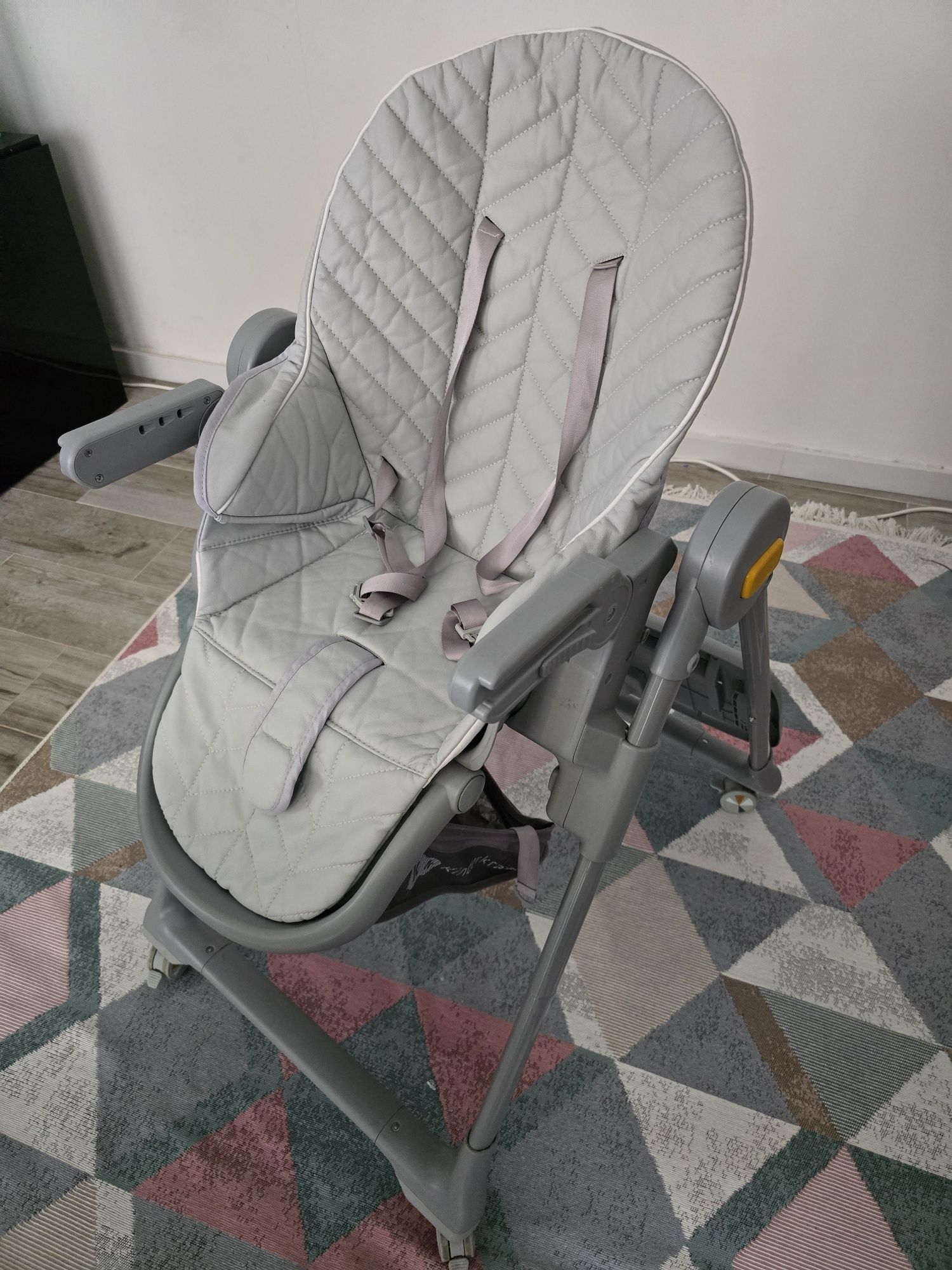 Cadeira de Refeição KINDERKRAFT Lastree (Cinza)