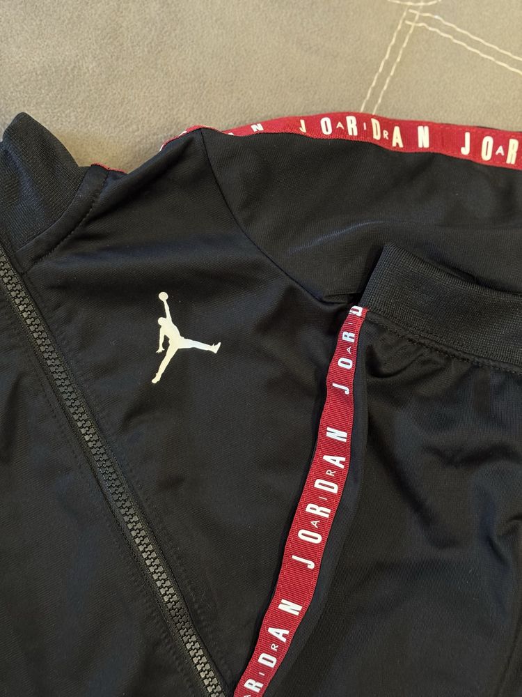 Nike Jordan 74-80