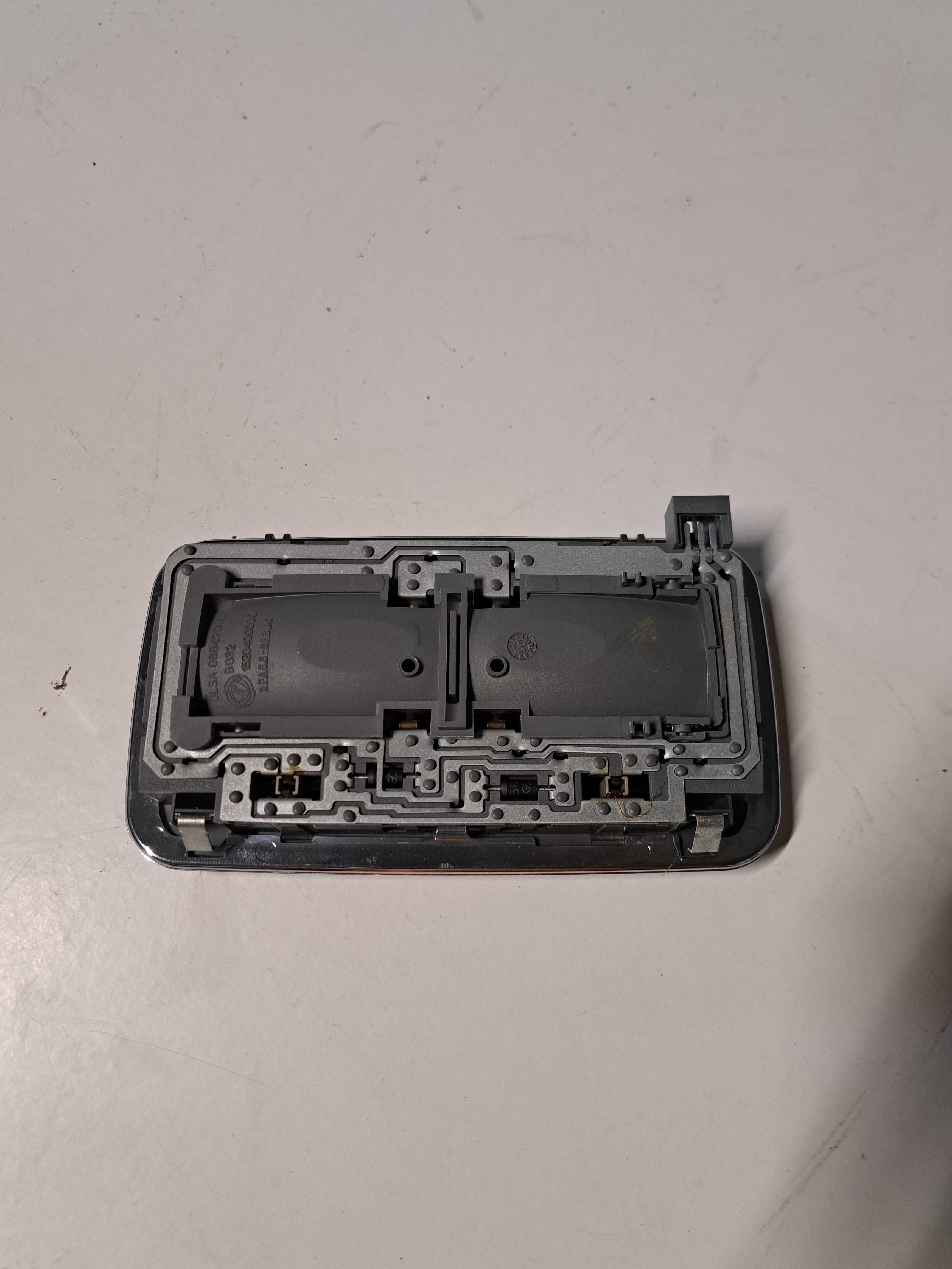 LUZ DE TETO PLAFONIER ALFA 147