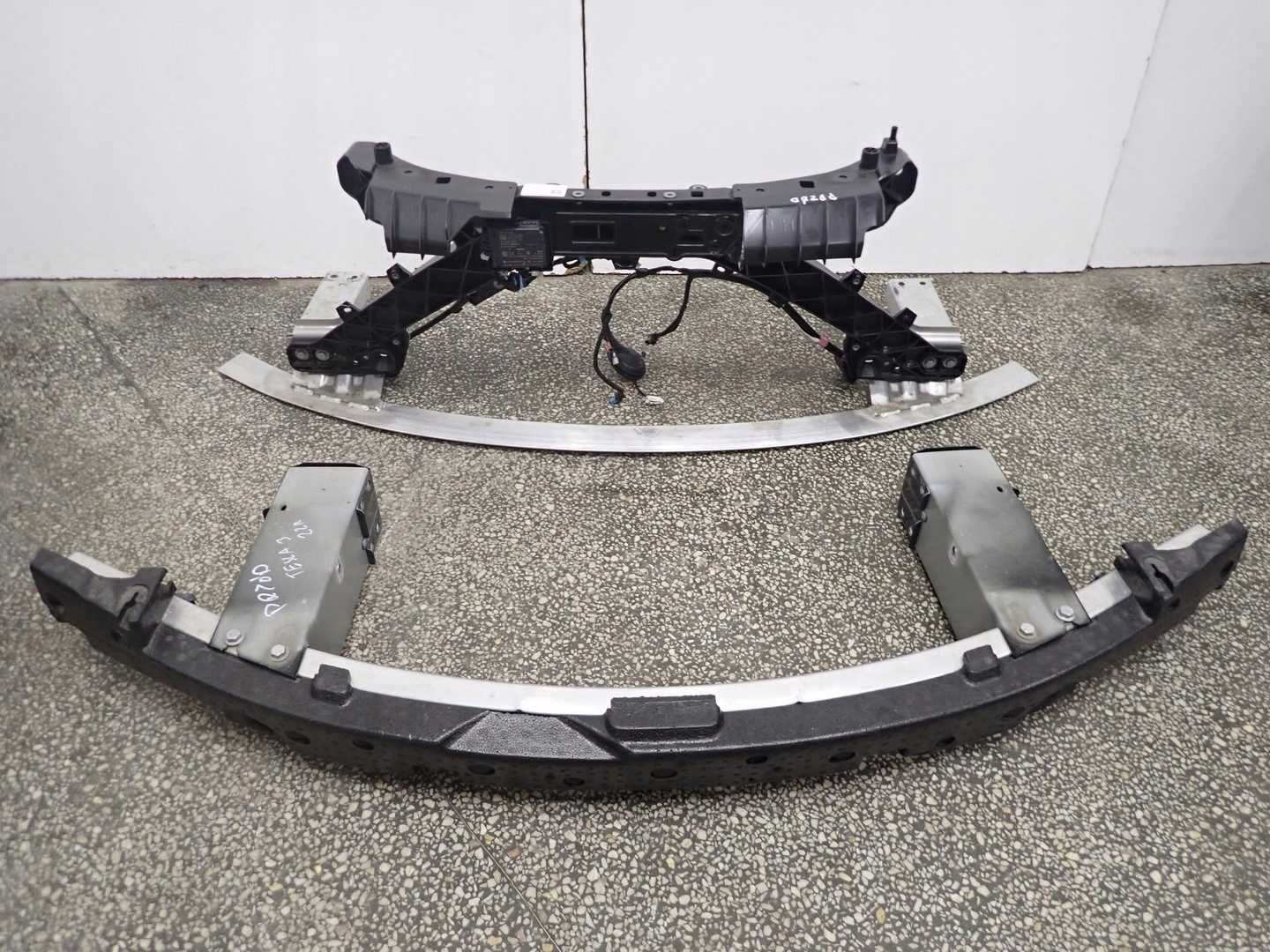 Tesla Model 3 бампер - рестайл дорестайл