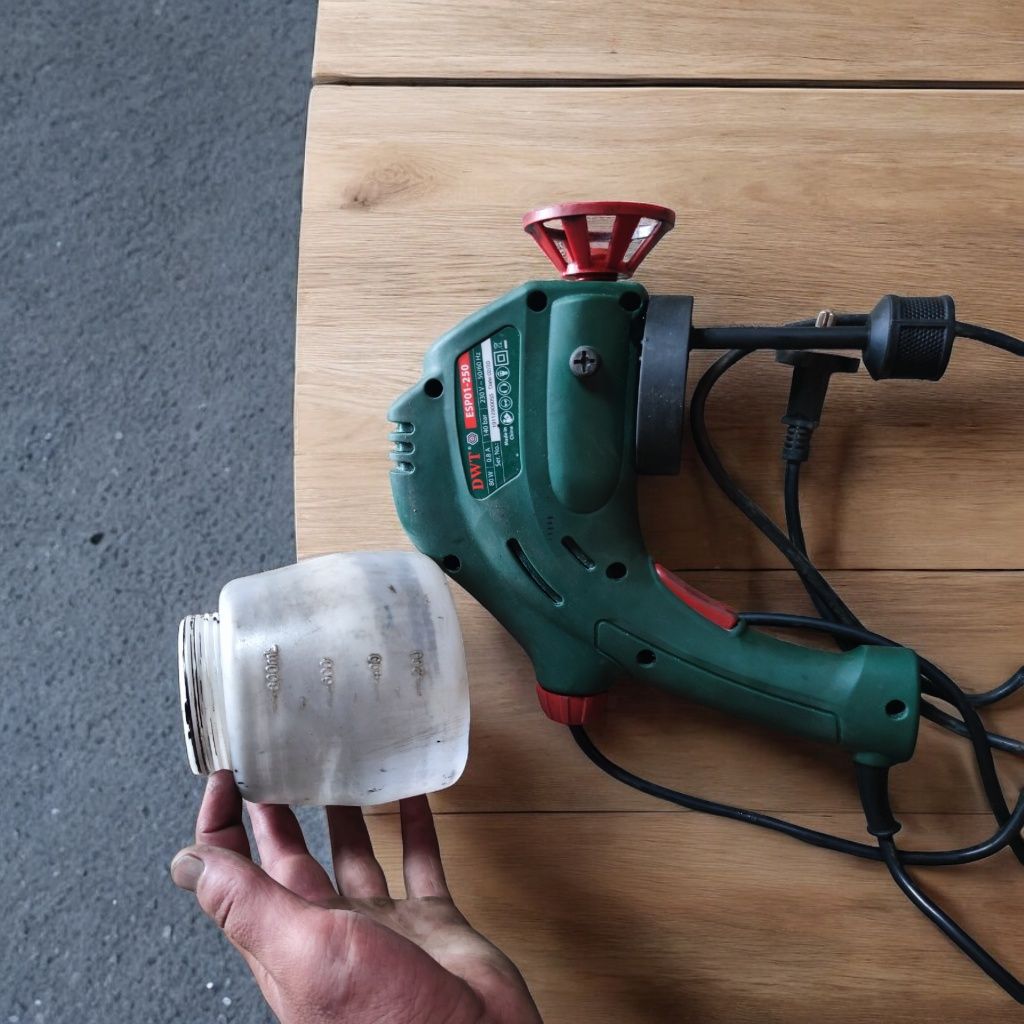 Продам краскопульт DWT ESP01-250