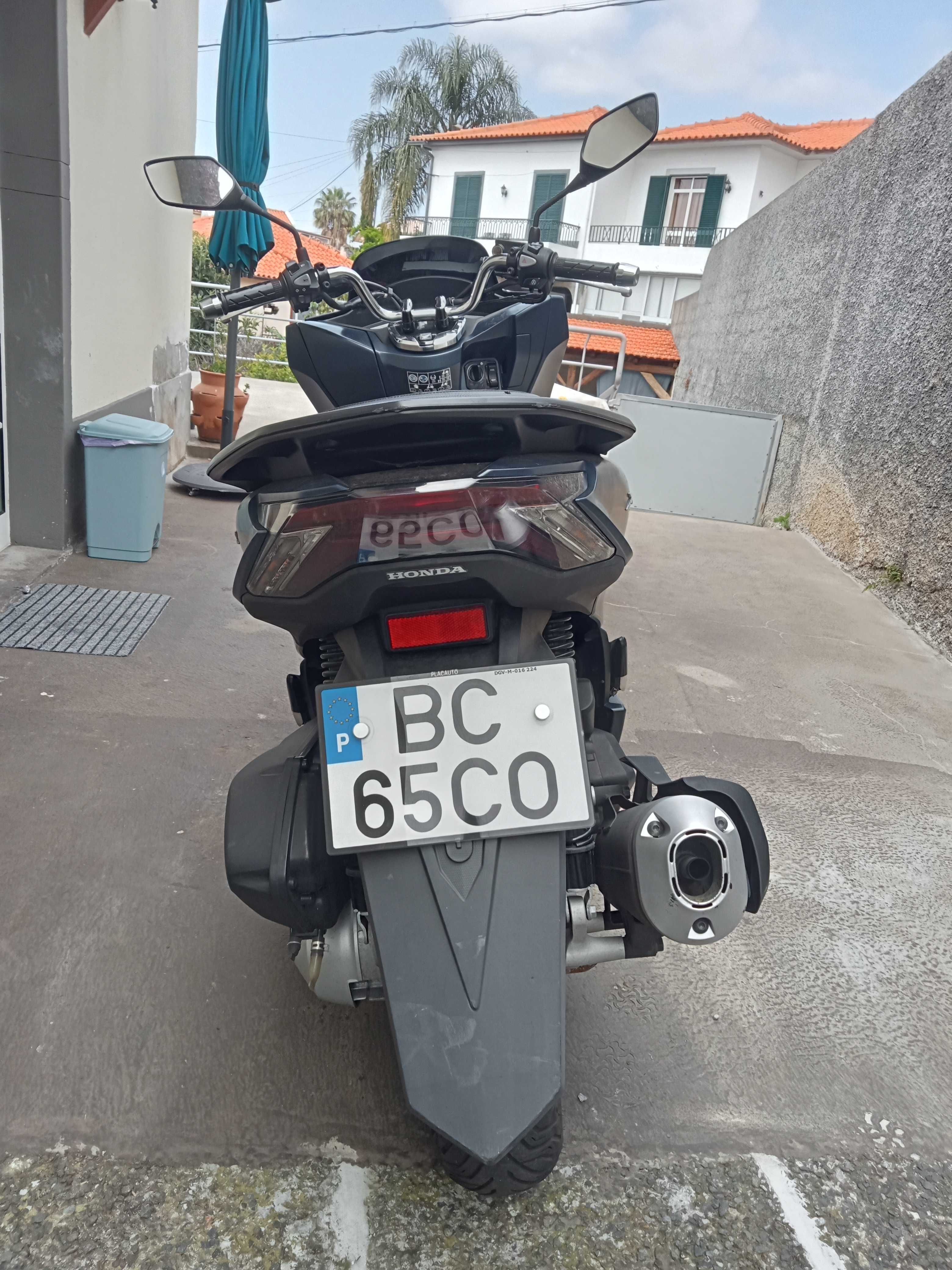 Vendo Honda PCX  125