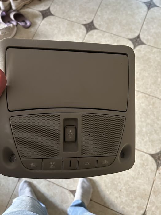 Плафон Infiniti Q50, без Audiopilot, рест