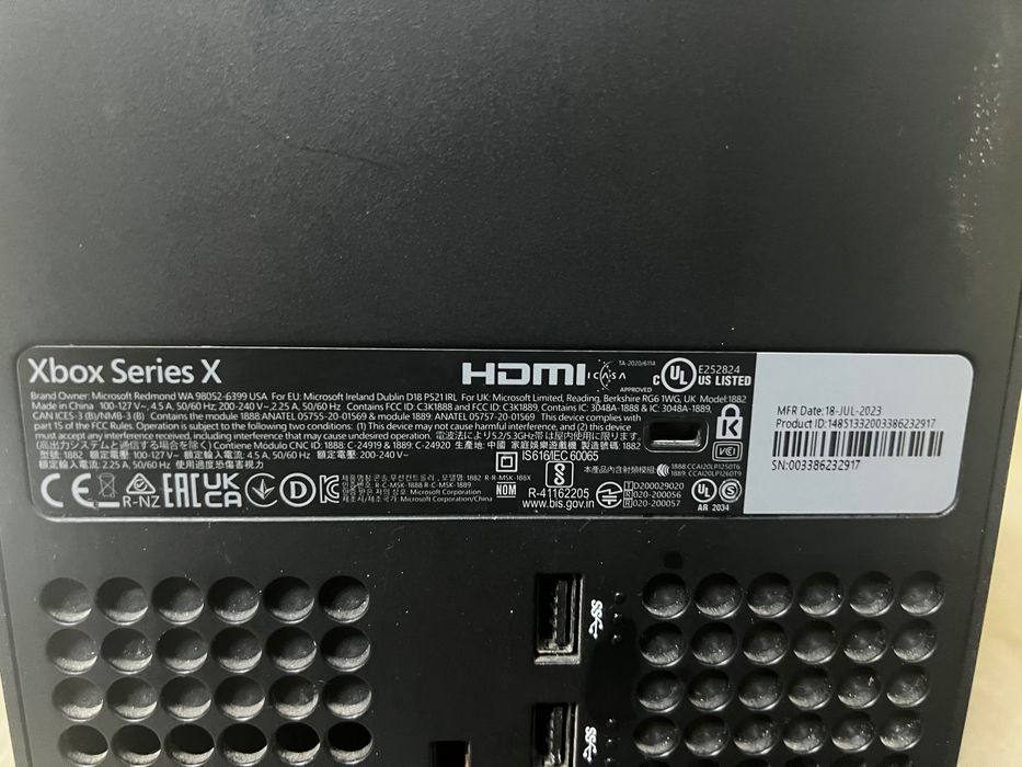 Приставка Xbox Series X