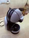 Sprzedam ekspres do kawy KRUPS NESCAFE DOLCE GUSTO