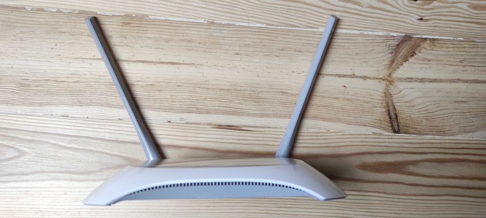 Маршрутизатор Wi-Fi роутер TP-LINK TL-WR840N У відмінному стані Якість