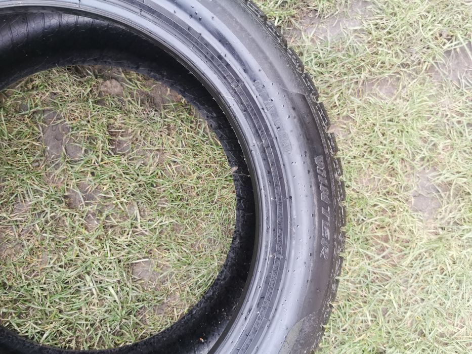 Opona Pirelli Sottozero3 Winter 215/55R17