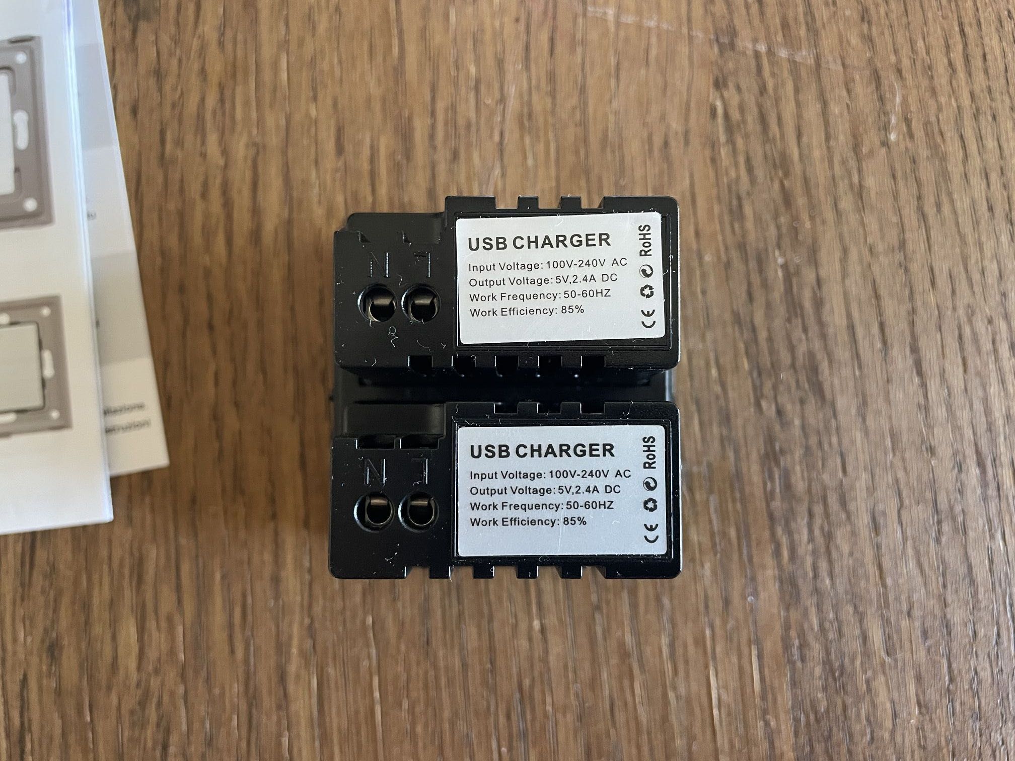 Ładowarki ładowarka gniazdo ścienne czarne BSEED 2x 2xUSB (4x)