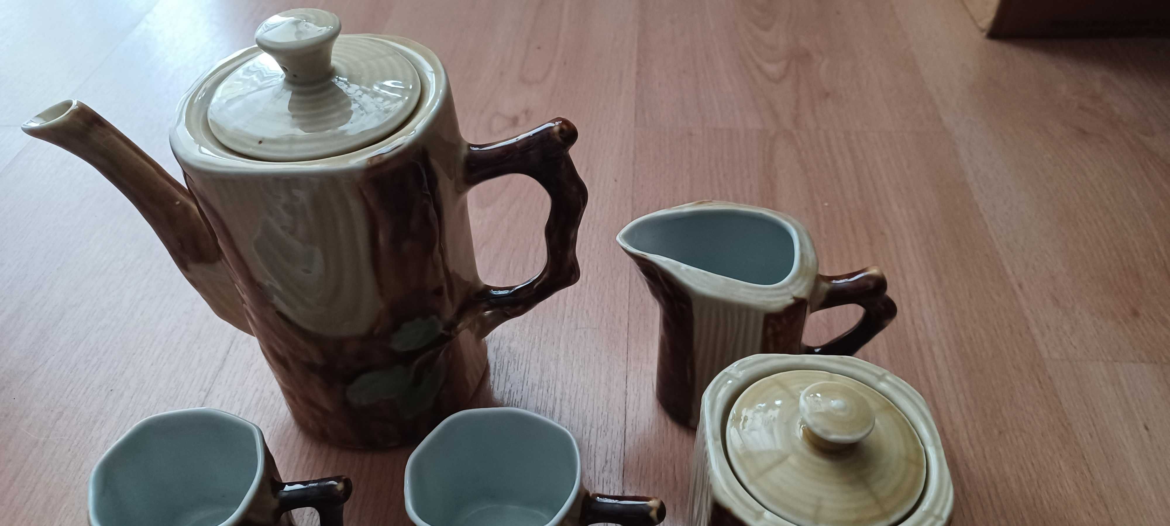 Porcelanowy zestaw do kawy D.P.R.K. pieniek Korea