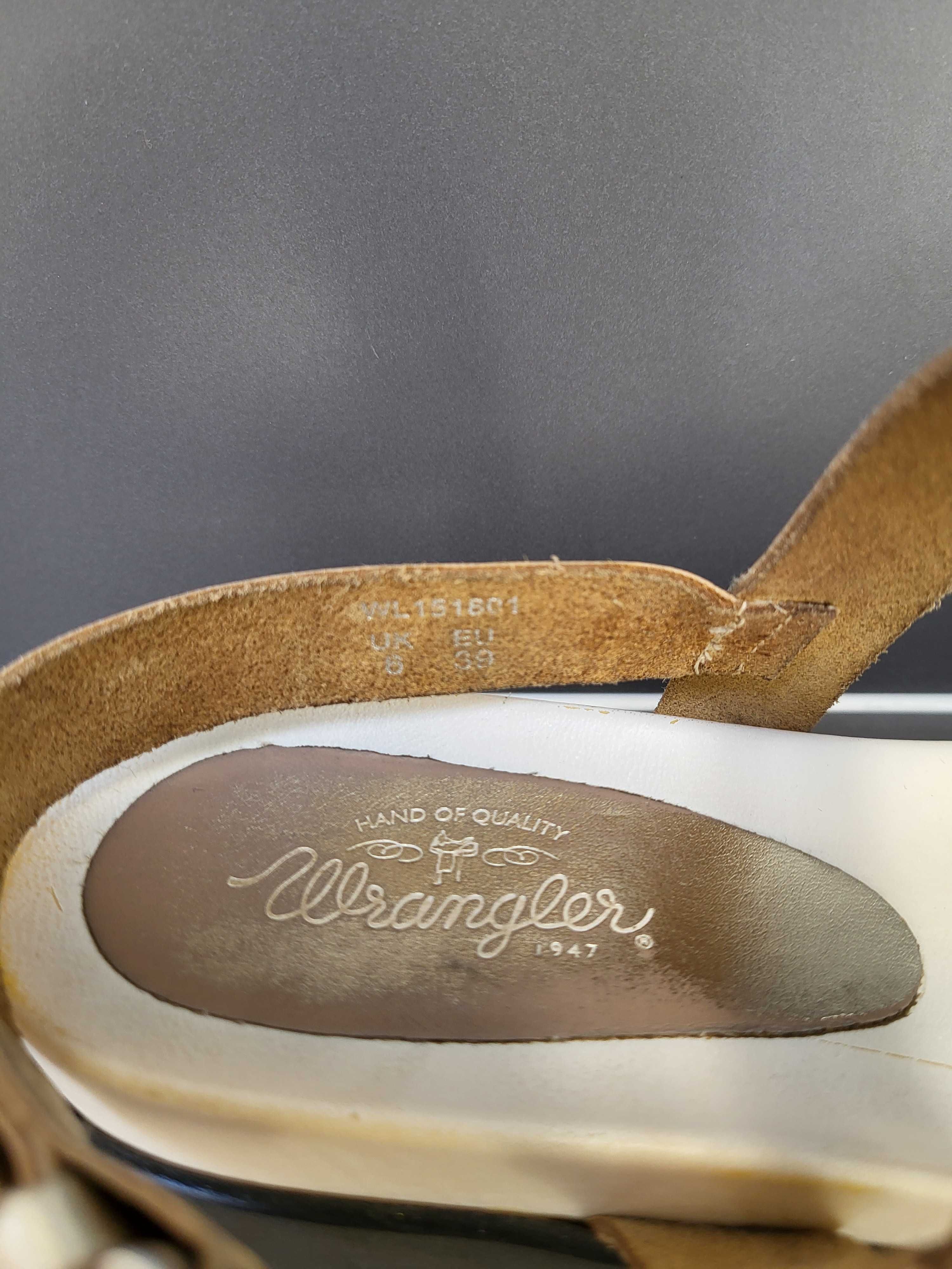 Sandały złote Wrangler 39