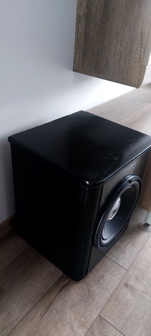 Kolumna JBL subwoofer