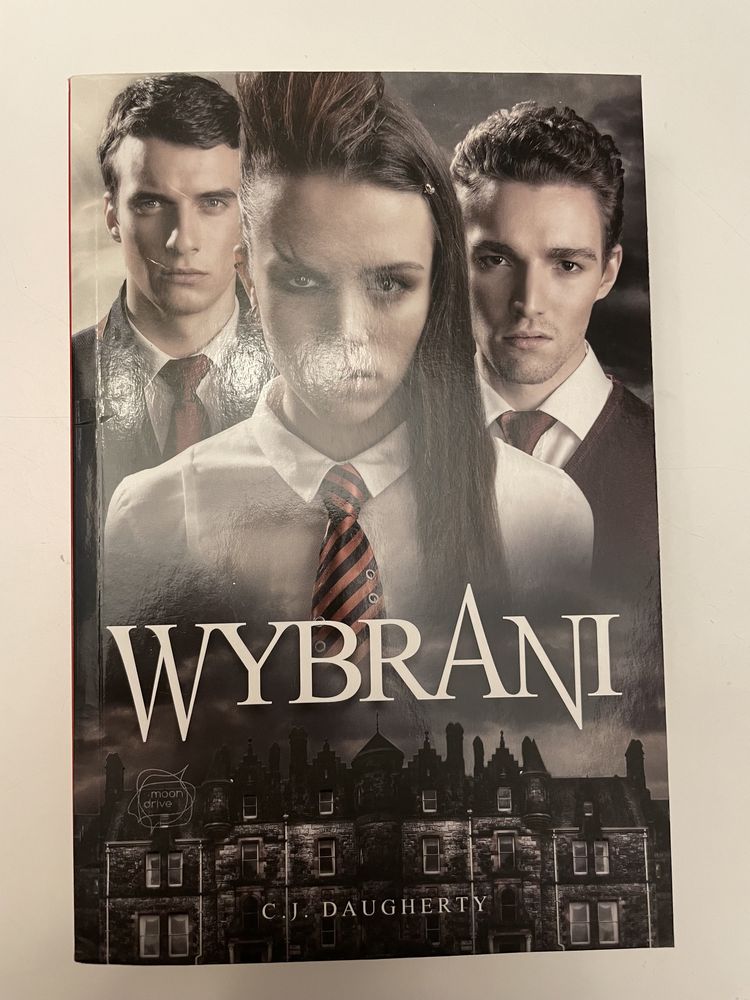 Wybrani - C. J. Daugherty