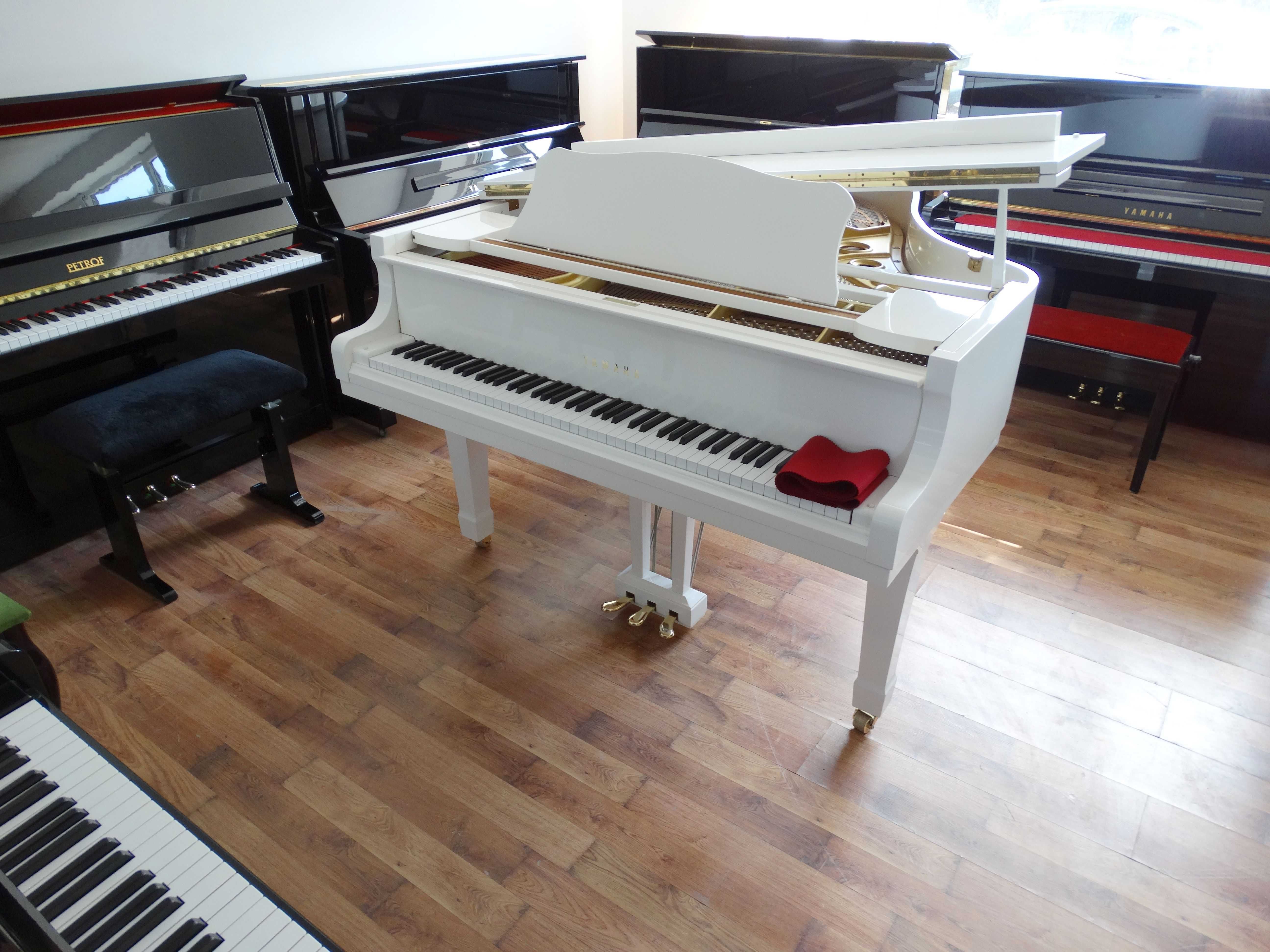 Fortepian Yamaha GH1 bialy od PianoDesign