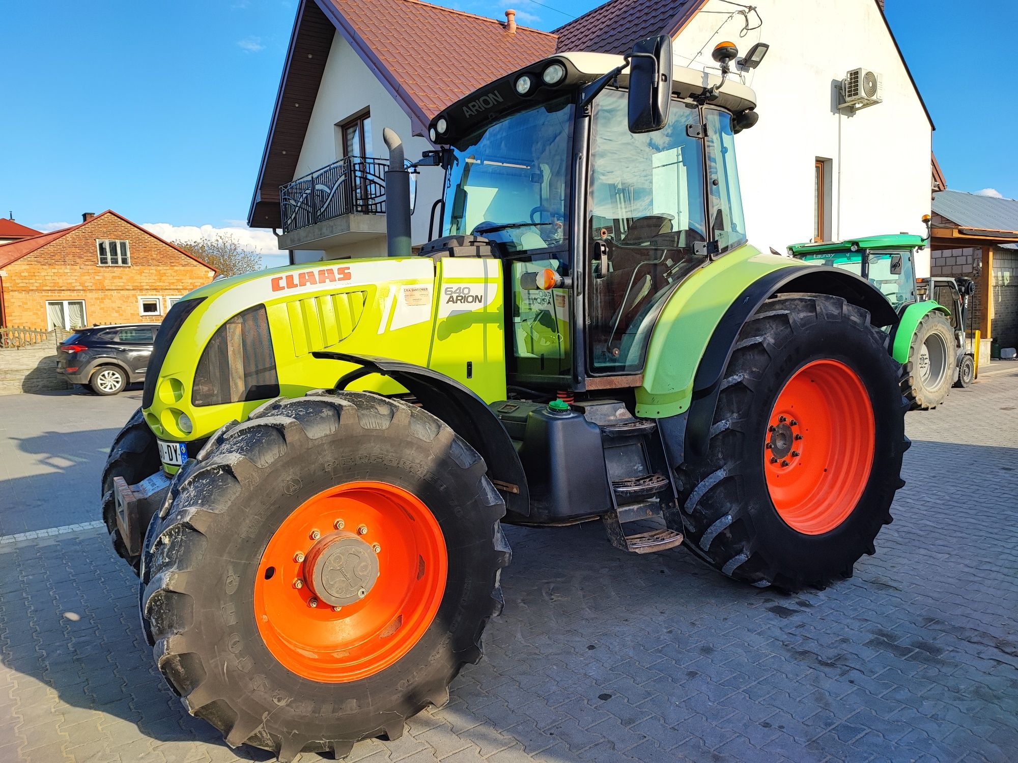 Claas Arion  640