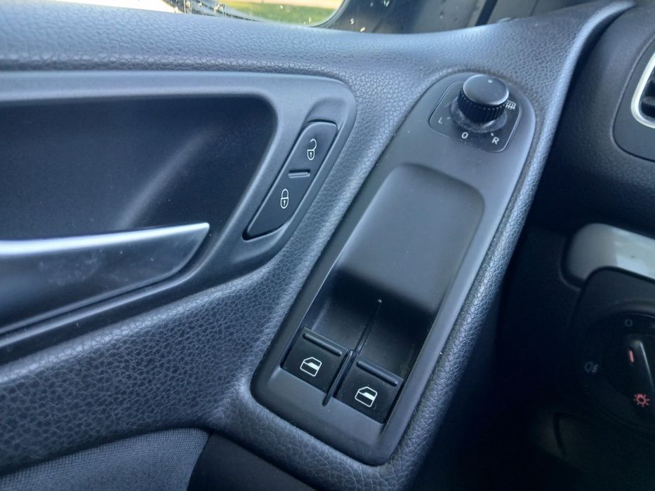 Vw Golf 1.6 Tdi 90cv Confortline