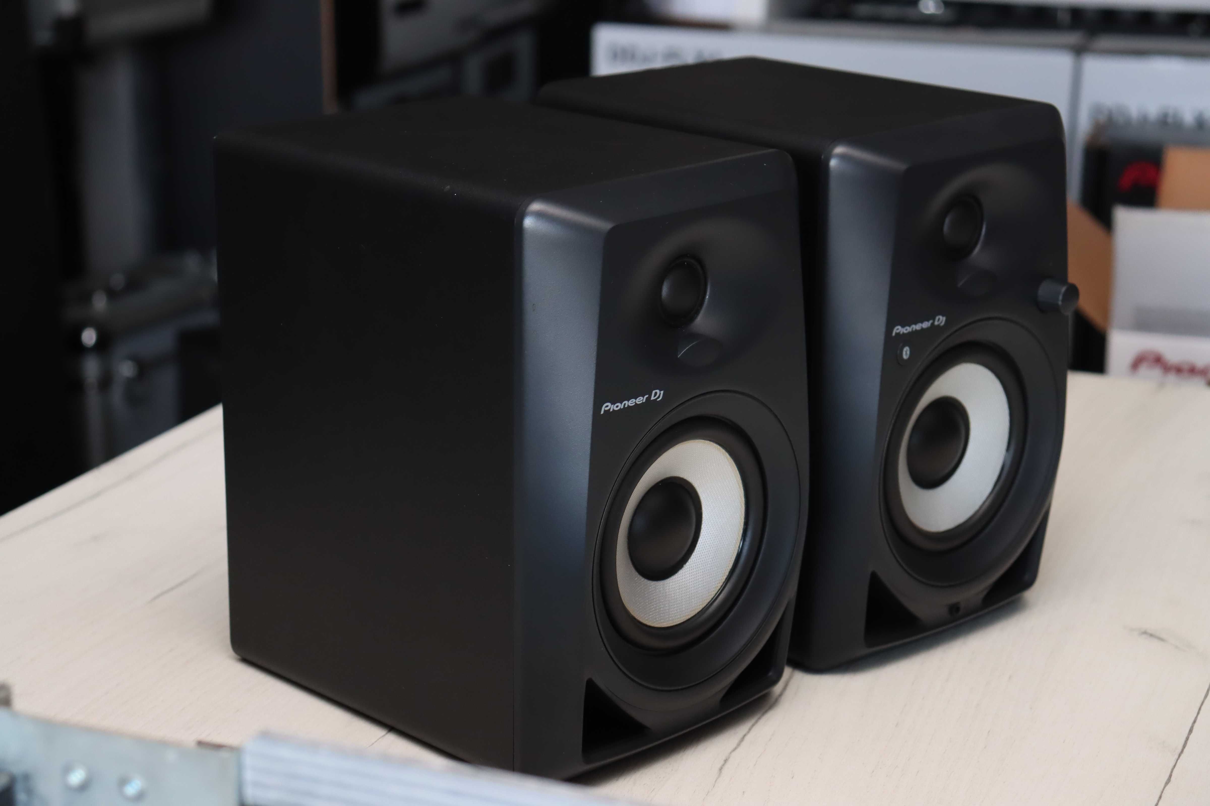 Pioneer DJ DM-40BT aktywne monitory odsłuchowe Bluetooth