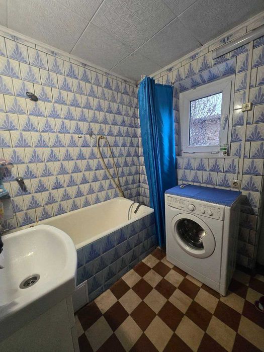 Продаж будинку у місті Васильків!