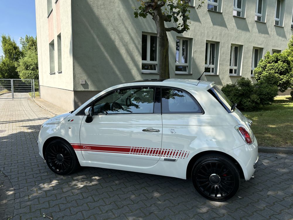 Fiat 500 1.4 Benzyna 100HP Panorama Skóry Climatronic Czujniki Parkowa