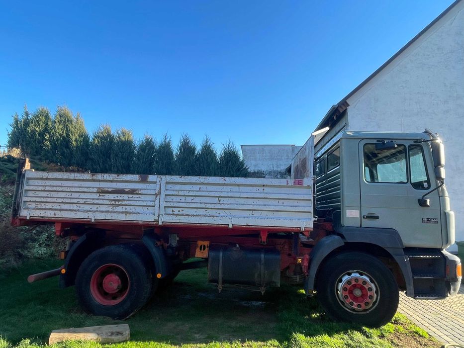 Sprzedam samochód ciężarowy