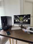 Komputer gamingowy MSI RTX 4060 + monitor + mysz + klawiatura