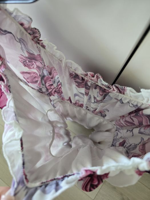 Sukienka hiszpanka w kwiaty