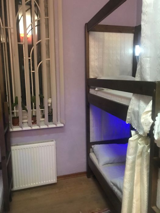 Хостел АрАрАт-Подол  УКРИТТЯ місяць 2500