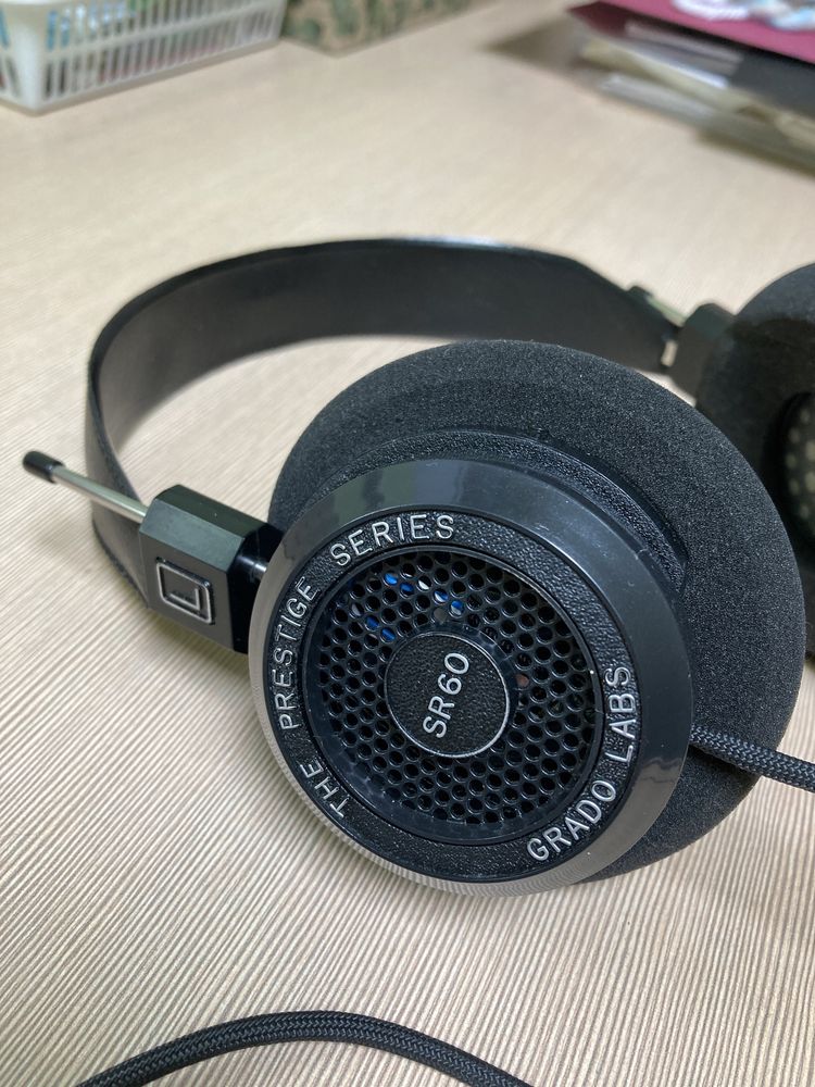 Sluchawki Grado SR60