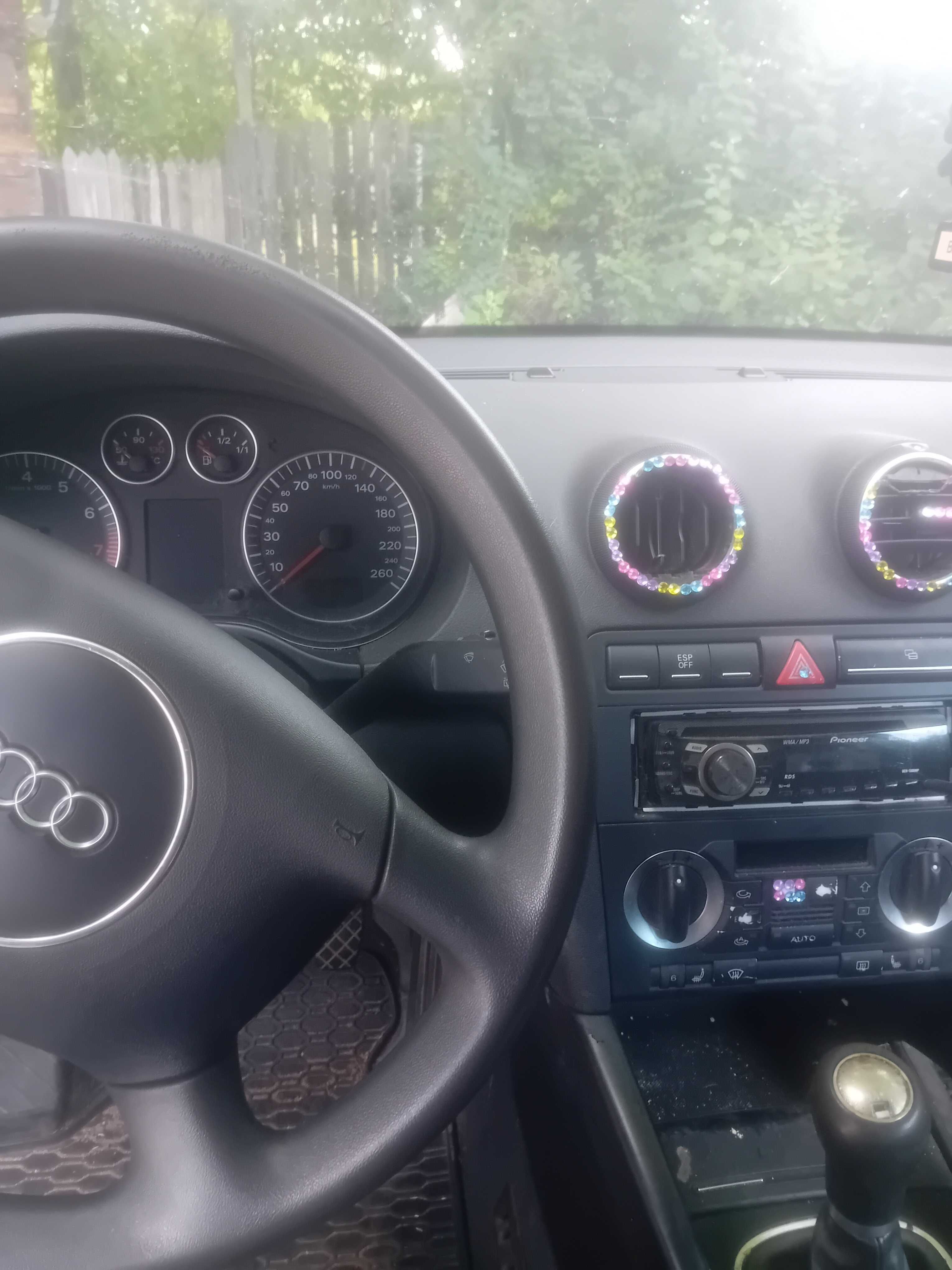 Witam sprzedam audi a3 8p 1.6 mpi 2003