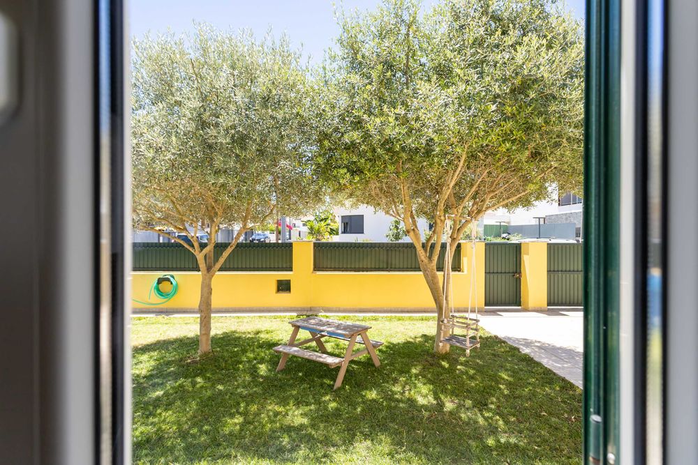 Moradia Térrea Isolada T3+1, Foros de Amora, Seixal
