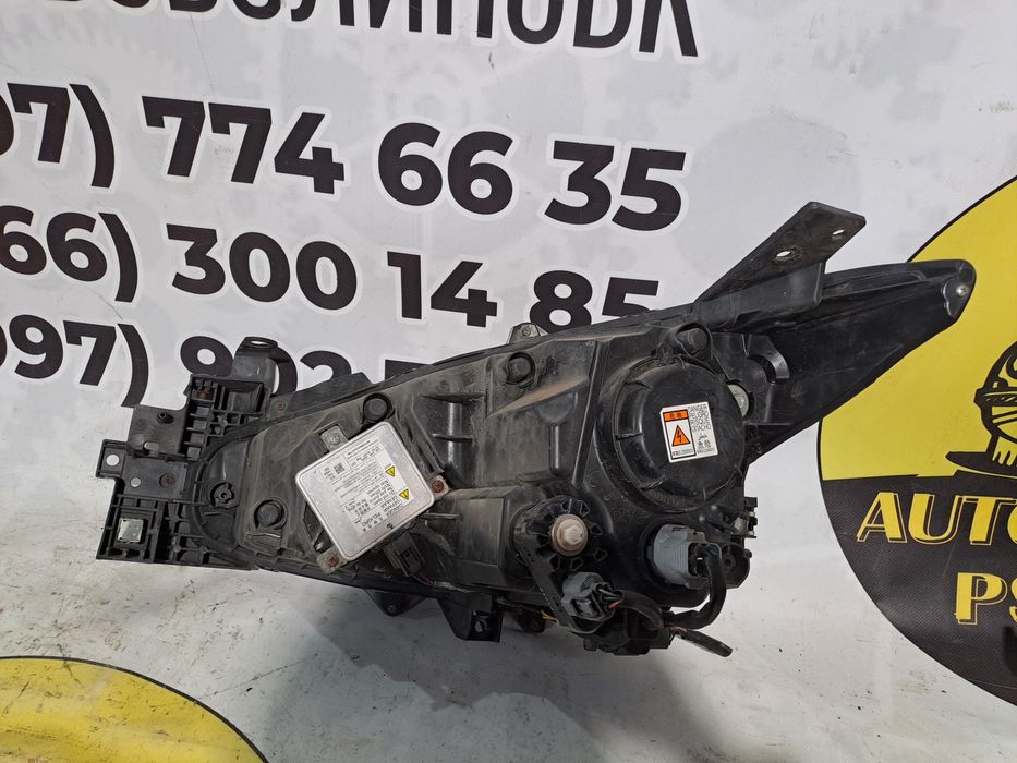 Фара передня ліва права Mazda 3bm Мазда 3 2013-2018 ксенон