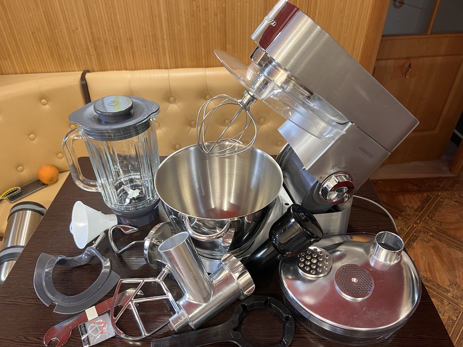 комбайн кухонний kenwood chef titanium