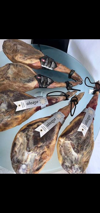 Іспанських хамон плюс подарунок