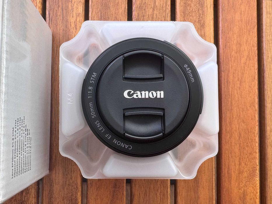 Canon EF 50mm f/1.8 STM