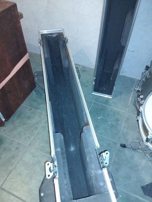 Flight case profissional grande com rodas