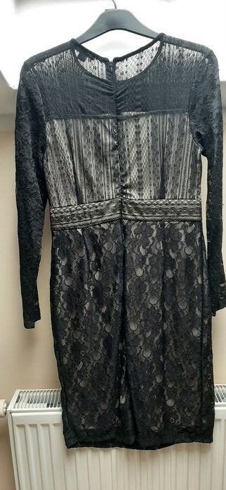 Sukienka koronkowa czarna
