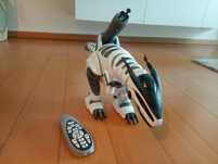 Dinossauro automatizado