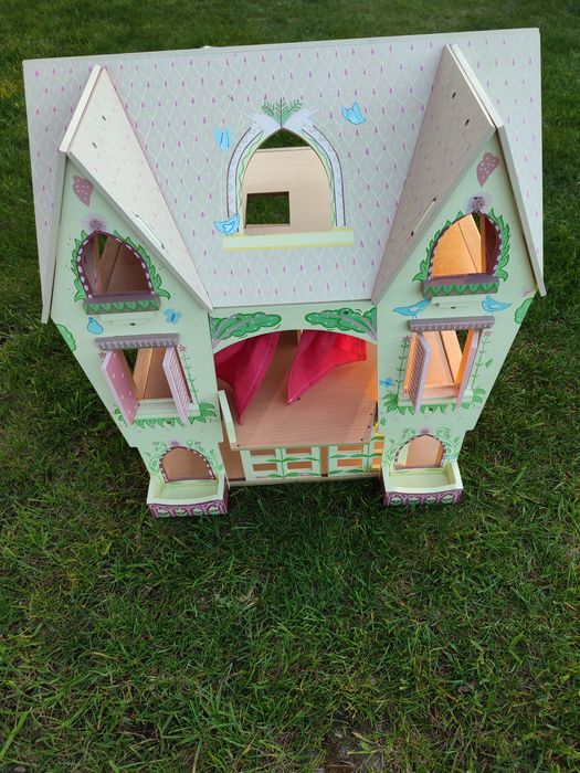 Domek dla lalek drewniany