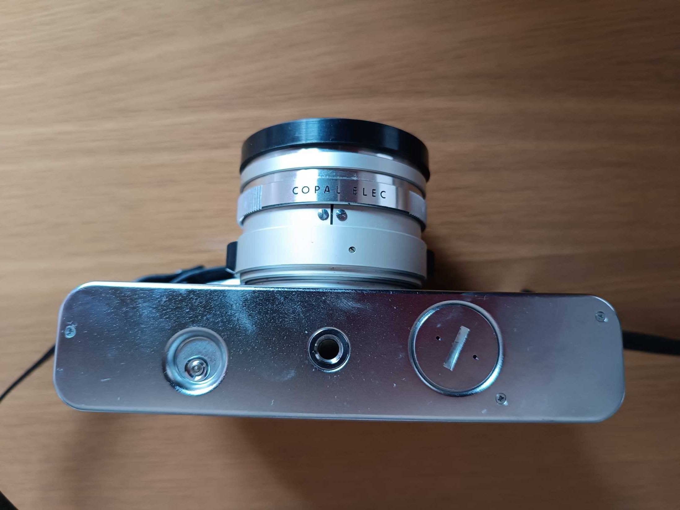 Máquina fotográfica YASHICA electro 35 GSN