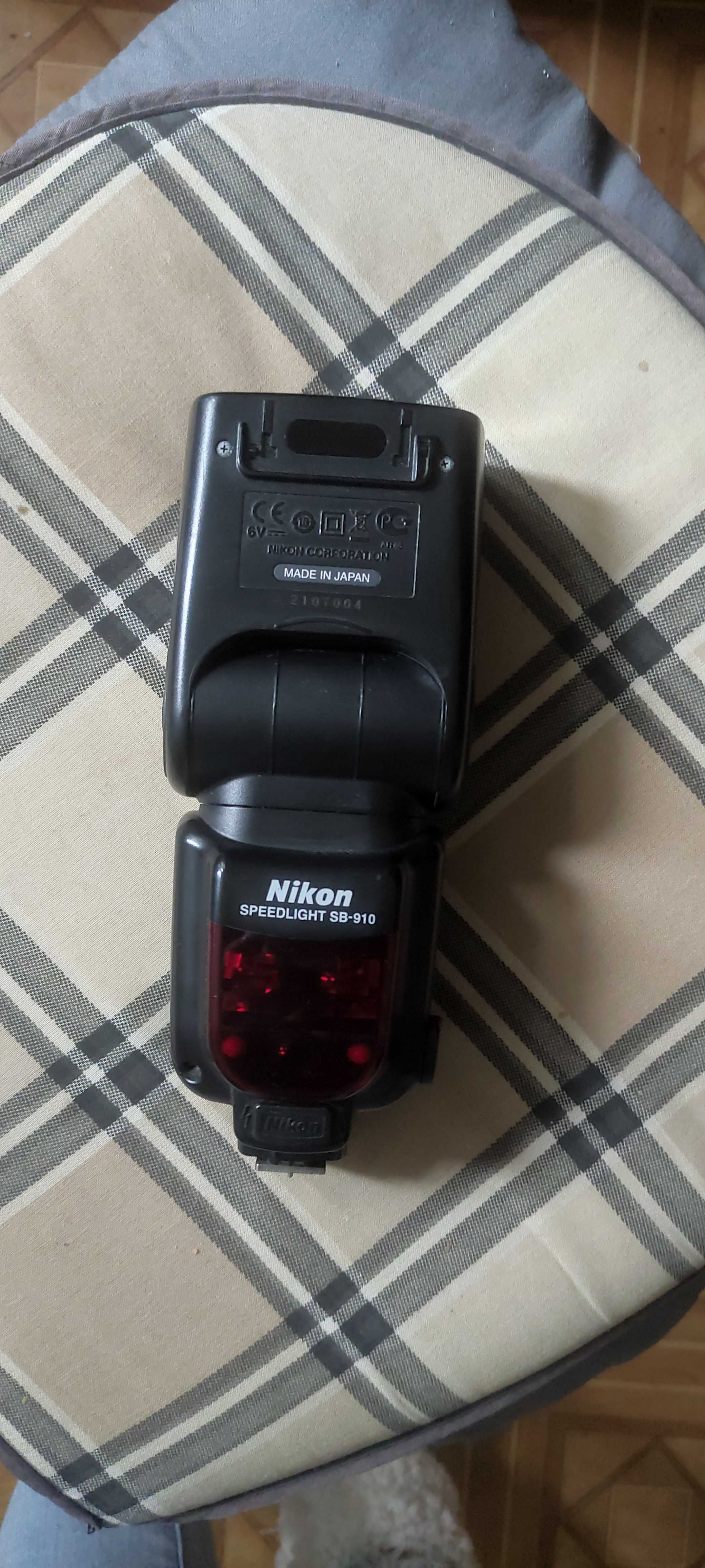 Вспышка Nikon SB-910 Speedlight Flash for Nikon спалах