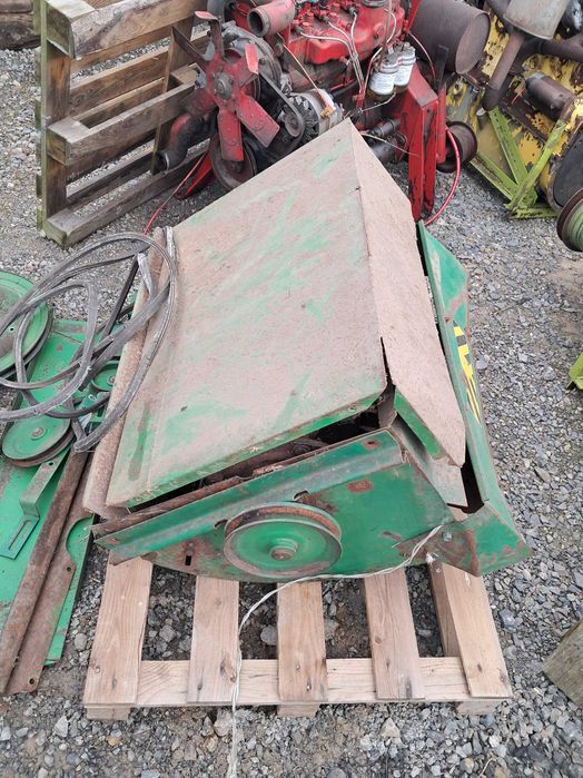 Sieczkarnia części volvo bm 830 kompletna rozdrabniacz słomy