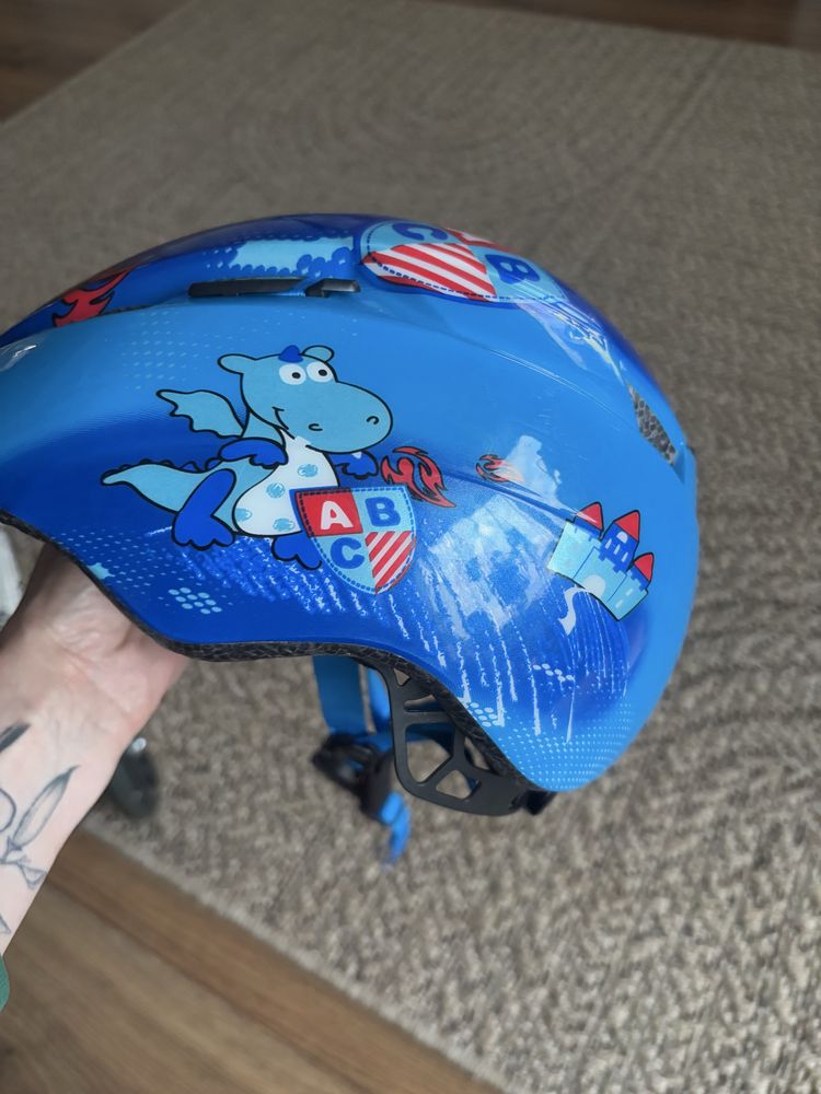 Kask UVEX rowerowy/na hulajnogę