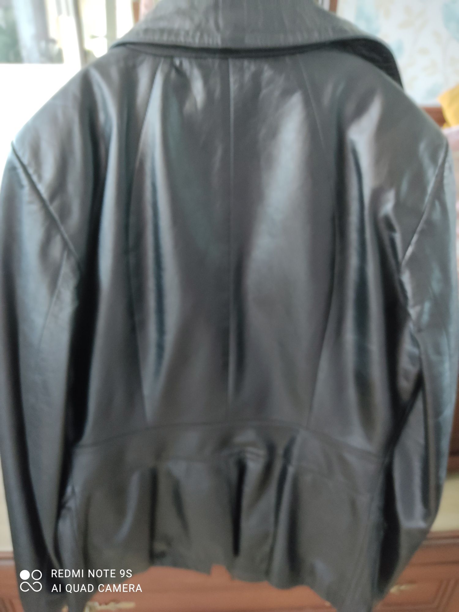 Куртка ,піджак кожаная , размер с-м