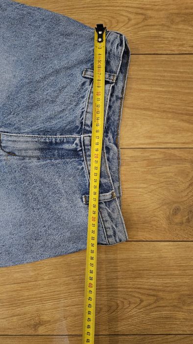 Spodnie jeansowe w27 l34